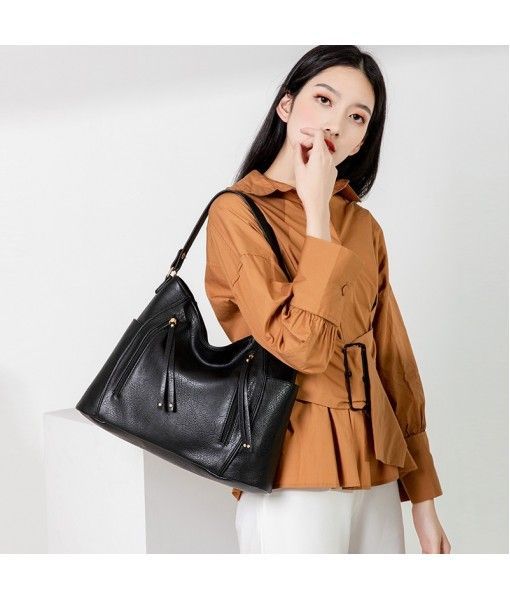 Spring new women's large capacity Portable Single Shoulder Messenger Bag women soft leather tote bag simple bag available