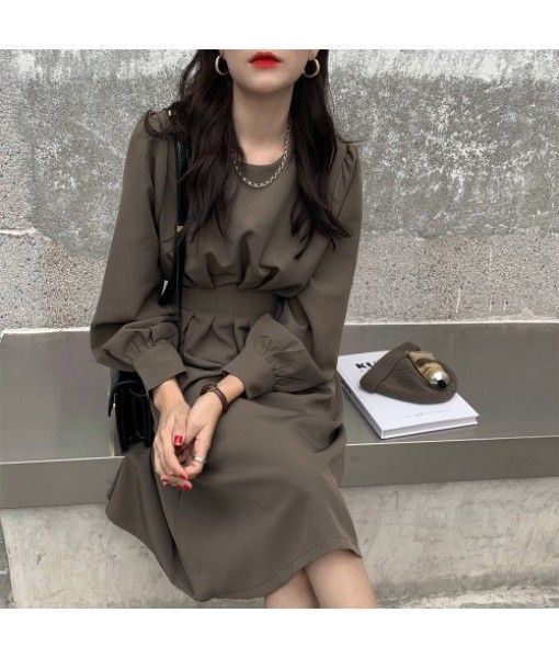 Cross border source of goods: 2020 Korean version, new dark style, fine feel, French retro waist collection dress
