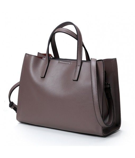 2018 new leather handbag handbag leisure Shoulder Messenger Bag Tote Bag Guangzhou Women's bag wholesale